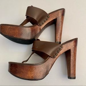MICHAEL KORS Wood Platform Leather Sandals